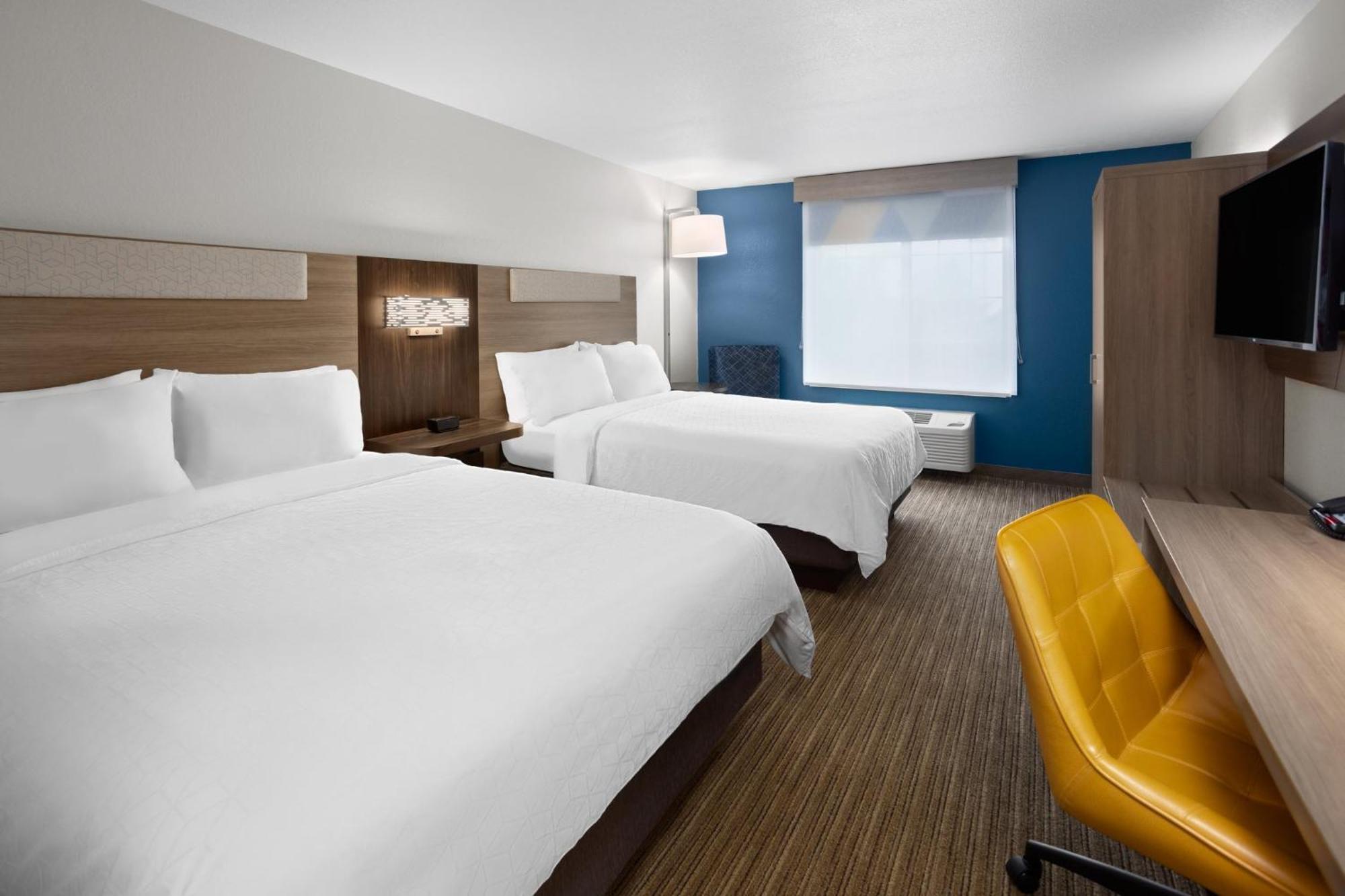 Holiday Inn Express Hotel & Suites Acme-Traverse City By Ihg Exterior photo
